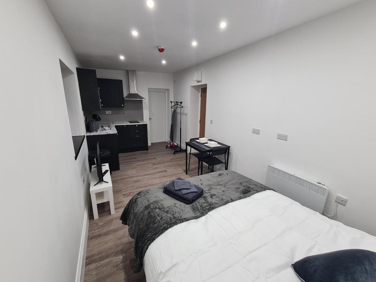 Apartment By Bic Legends 4 *